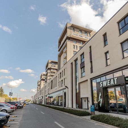 Perfect Stay: Urban Heaven In Aviatiei Business Area 부쿠레슈티 외부 사진