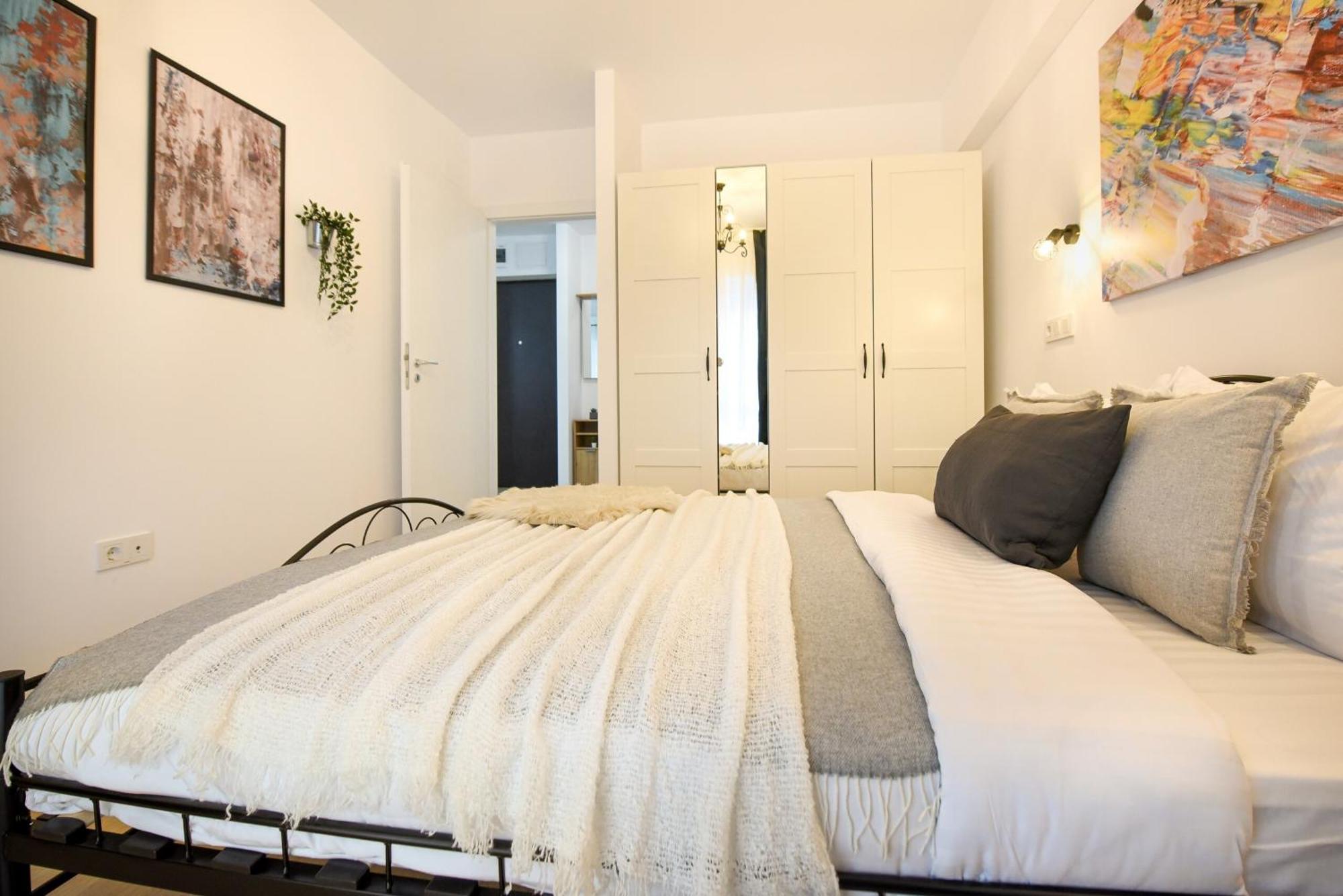 Perfect Stay: Urban Heaven In Aviatiei Business Area 부쿠레슈티 객실 사진